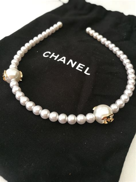 chanel headband pearl